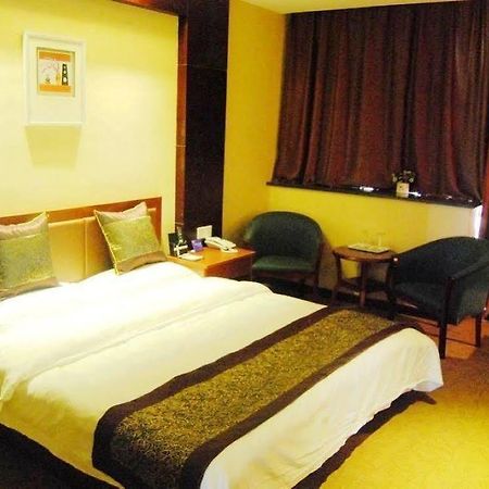 Mo'Er Holiday Hotel Наньтун Экстерьер фото